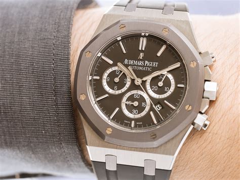 audemars piguet royal oak limited edition leo messi|Hands.